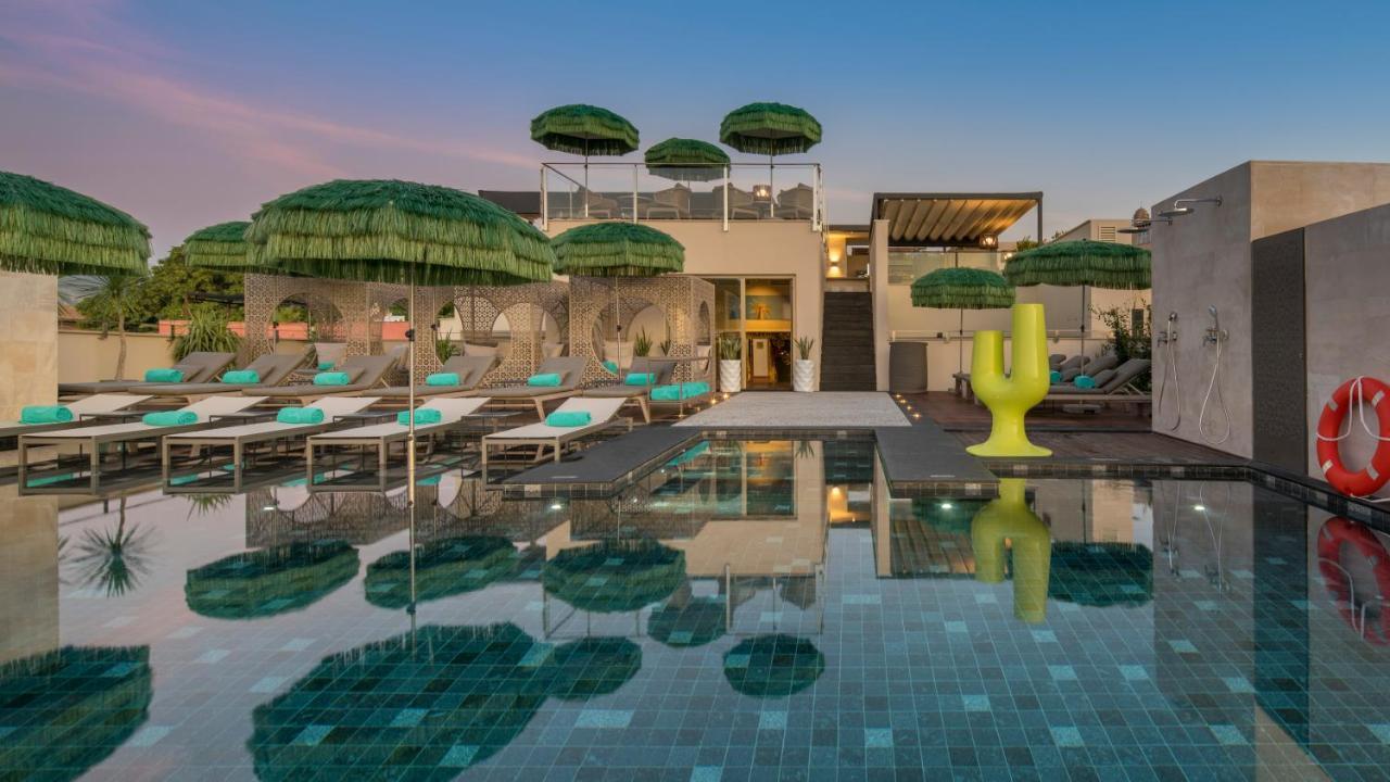 El Llorenc Parc De La Mar - Adults Only Palma de Mallorca Buitenkant foto The pool at the hotel