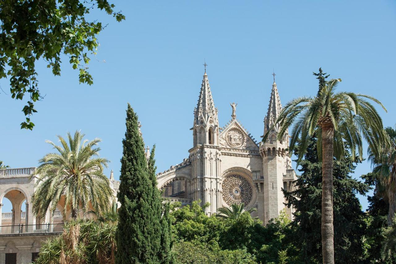 El Llorenc Parc De La Mar - Adults Only Palma de Mallorca Buitenkant foto The cathedral of Palma