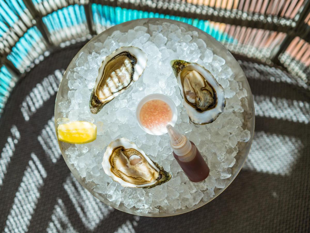 El Llorenc Parc De La Mar - Adults Only Palma de Mallorca Buitenkant foto Oysters on ice